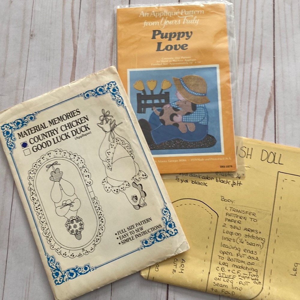 1980’s country Amish sewing patterns chicken Amish boy dog tulips cottagecore